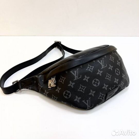 Сумка бананка Louis Vuitton