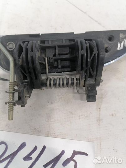 Ручка двери передней наружная правая Logan H4MD438