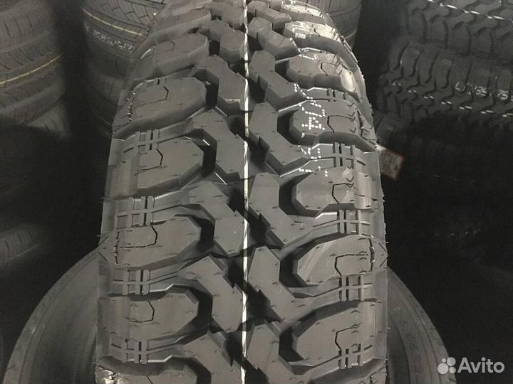 Boto BM81 235/75 R15 104Q