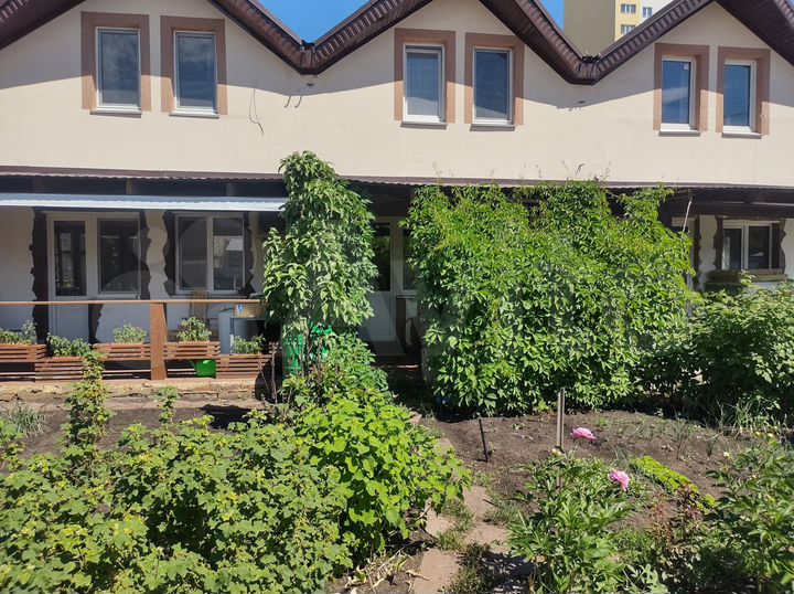 Таунхаус 76 м² на участке 2 сот.