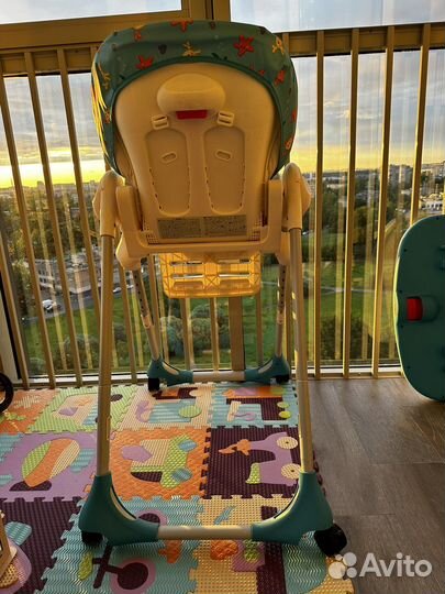 Столик для кормления chicco в хорошем состоянии