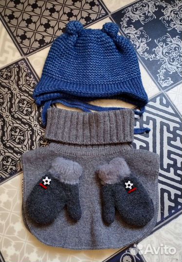 Шапка зимняя новая + манишка + варежки, 1-2 года