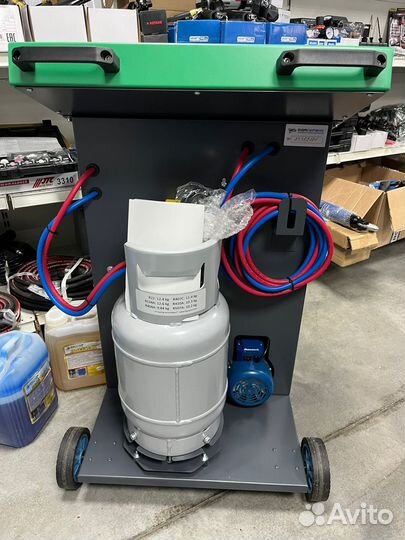 Станция для заправки автокондиционера