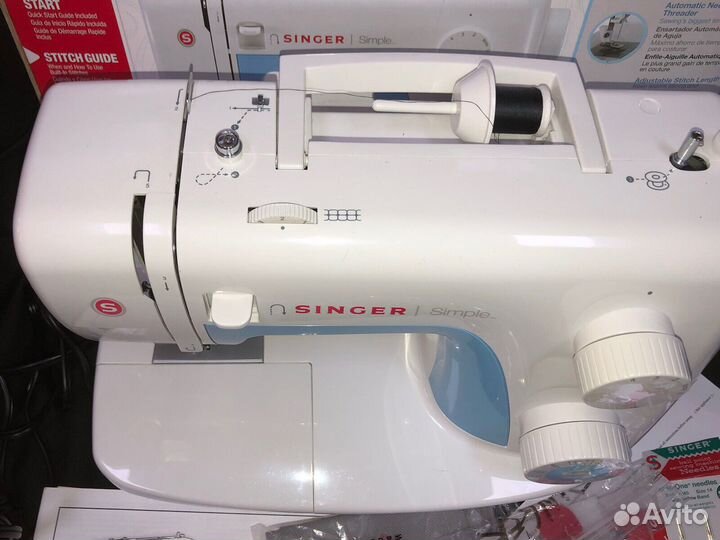 Швейная машина Singer Simple 3221