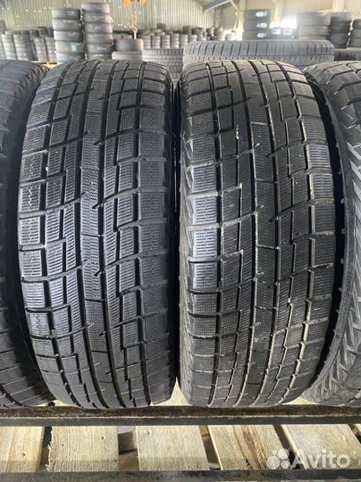 Yokohama Ice Guard IG30 215/60 R16