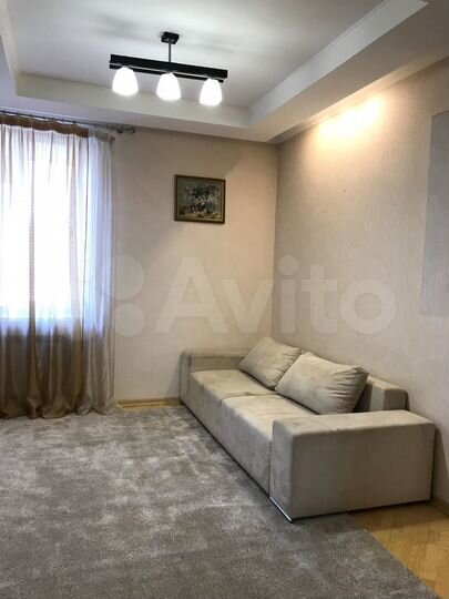 2-к. квартира, 52 м², 3/3 эт.