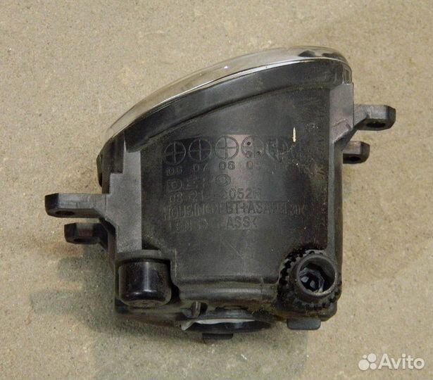 Фара противотуманная передняя правая Toyota RAV4