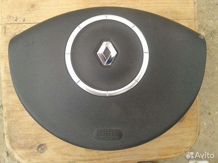 Рулевое колесо от а/мобиля Рено 