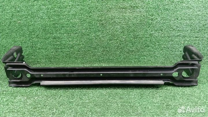 Планка радиатора Chrysler 300C