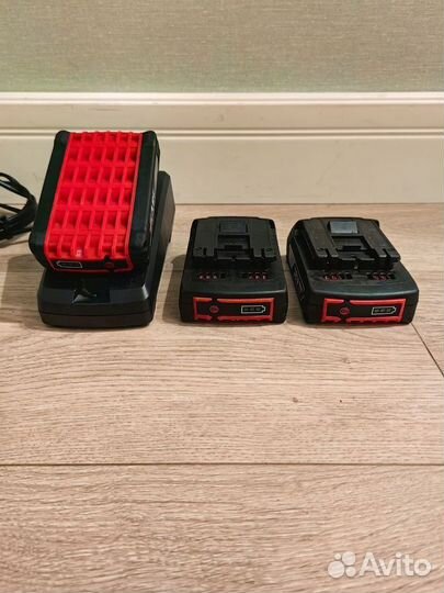 Ударная дрель шуруповерт Bosch GSB 180-LI