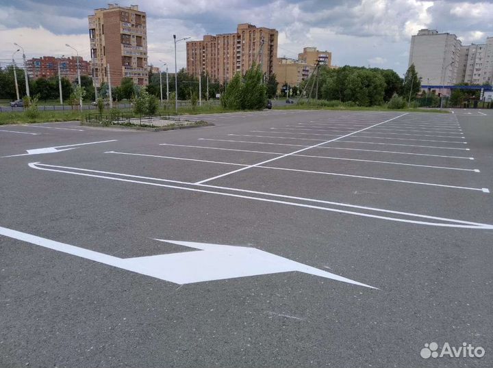 Нанесение дорожной разметки