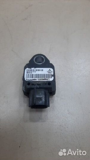 Датчик airbag передний Mitsubishi Lancer