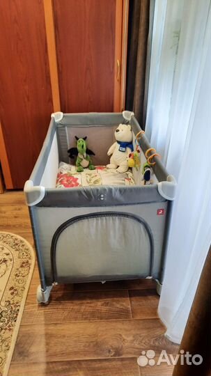 Детская кровать манеж