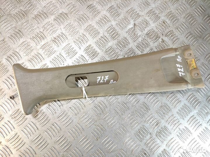 Обшивка стойки правая Kia Magentis 2000-2005