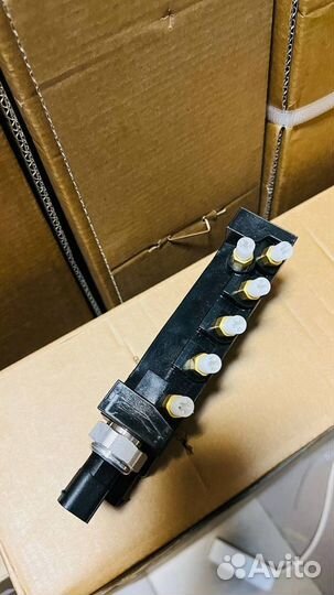 Блок клапанов Мерседес W220