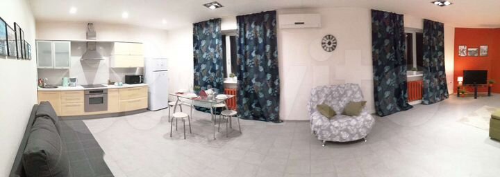 2-к. квартира, 70 м², 10/10 эт.