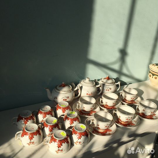 Чашки красный барбарис