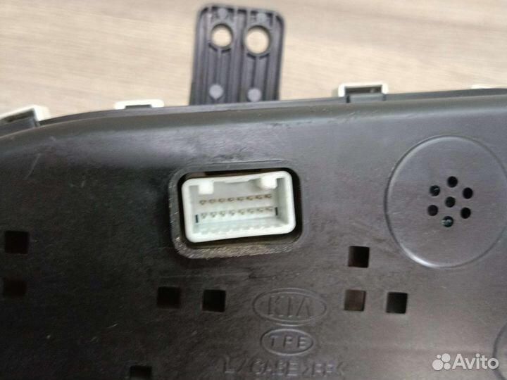Панель приборов Kia Rio 3 2011-2017