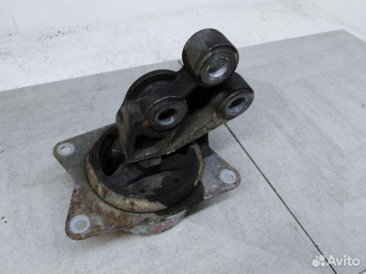 Опора двигателя 9156924 Опель
