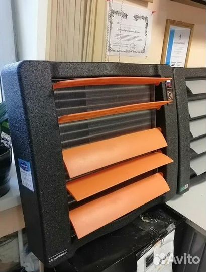 Водяной тепловентилятор Kalashnikov аналог Volcano