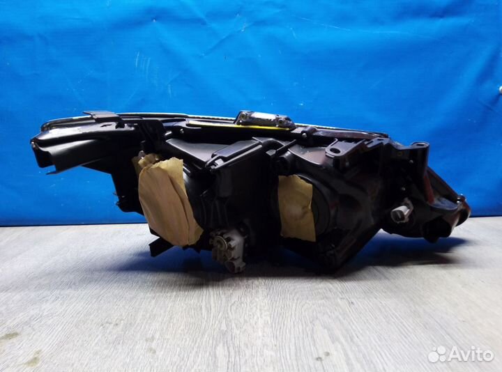 Фара левая Toyota Camry 7 хв50 11-17