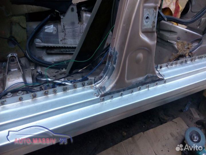 Ремонтные пороги Nissan Maxima A33 дорест
