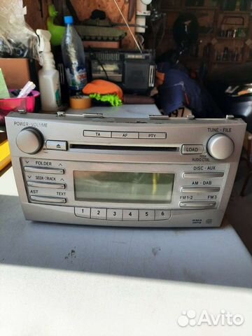 Штатная магнитола на toyota camry 40