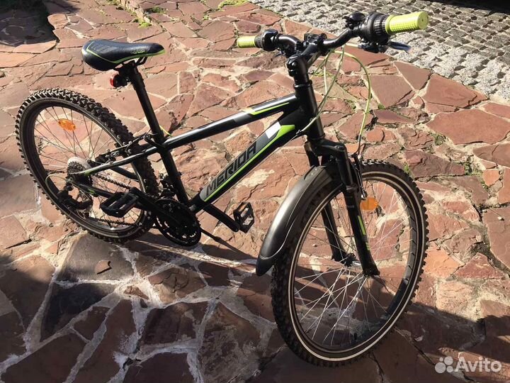 Велосипед подростклвый Merida matts J24 black