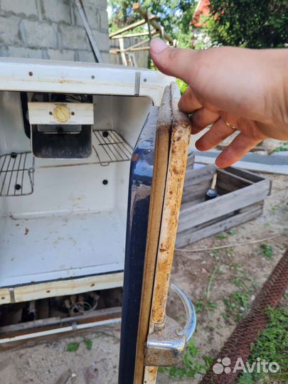 Холодильник Саратов