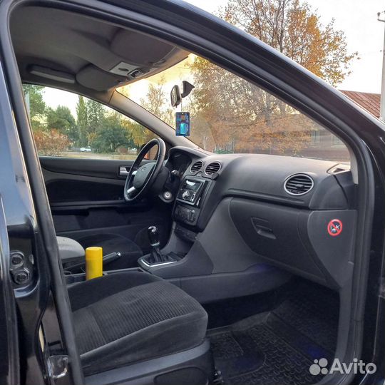 Ford Focus 1.8 МТ, 2006, битый, 185 000 км