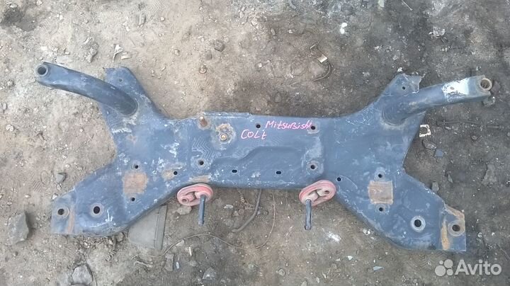 Подрамник Mitsubishi Colt Z3