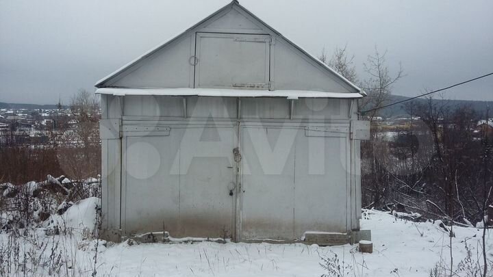 Гараж, > 30 м²