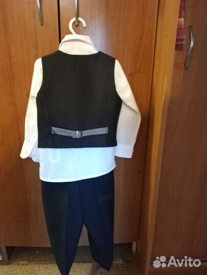 Костюм брючный детский. Жилет, рубашка, брюки