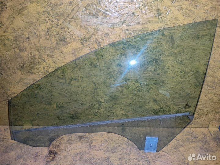 Стекло переднее левое Volkswagen Passat Cc B6 2.0