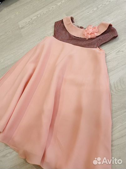 Нарядное платье для девочки