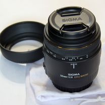 Sigma AF 50mm f/2.8 DG macro EX for Canon