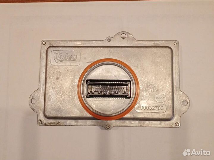 Блок управления фарами Peugeot 3008 II