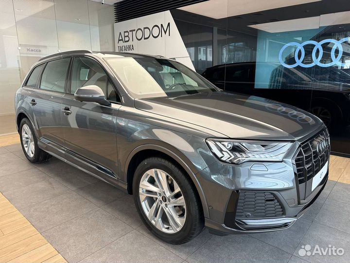 Audi Q7 2.0 AT, 2024