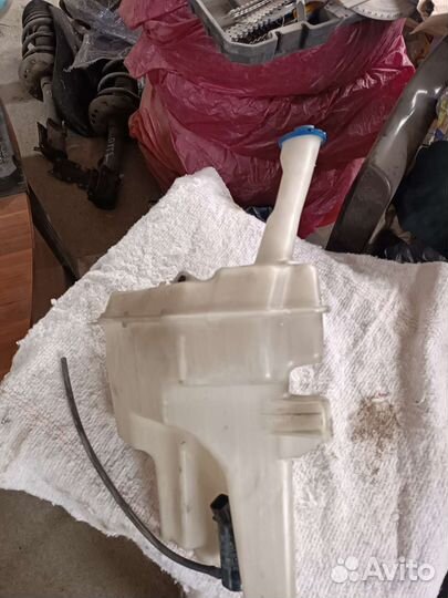 Бачок омывателя Hyundai Elantra MD