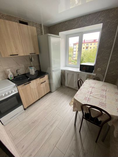 2-к. квартира, 50 м², 3/5 эт.