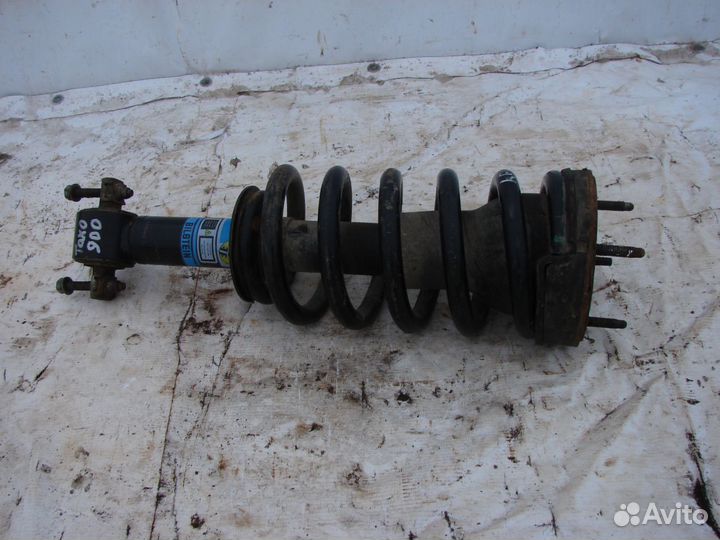 Передние стойки Chevrolet Tahoe GMT900 08г