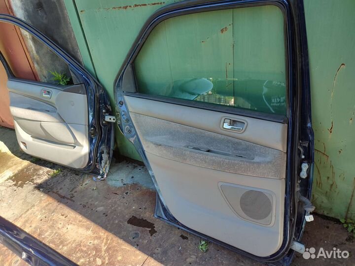 Дверь передняя левая тойота виста ардэо sv-50