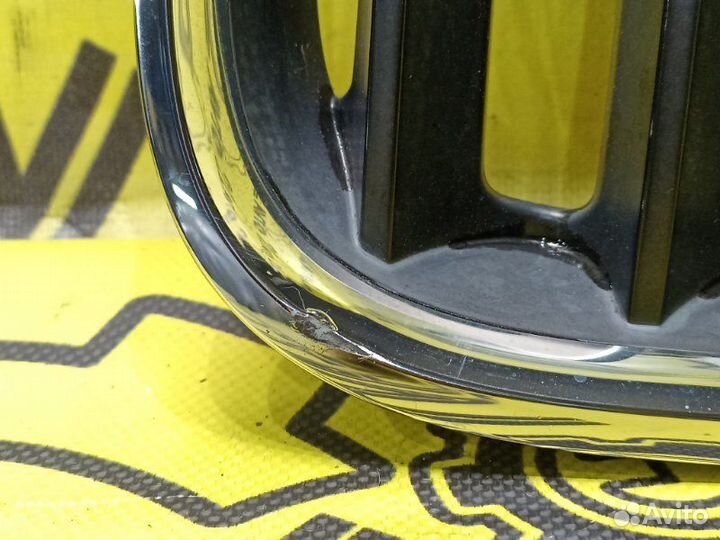 Решетка радиатора передняя левая Bmw X5 E53 M54B30