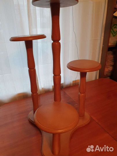 Подставка полочка для цветов