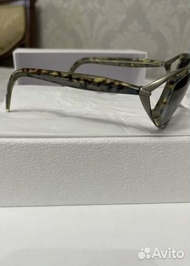 Солнцезащитные очки Sofia