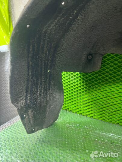 Подкрылок задний левый Geely Emgrand Fe-2 хэтчбек