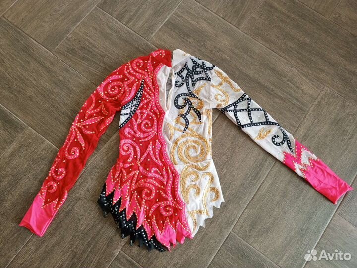 Костюм для художественной гимнастики