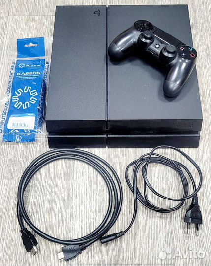 Игровая приставка Sony PS4