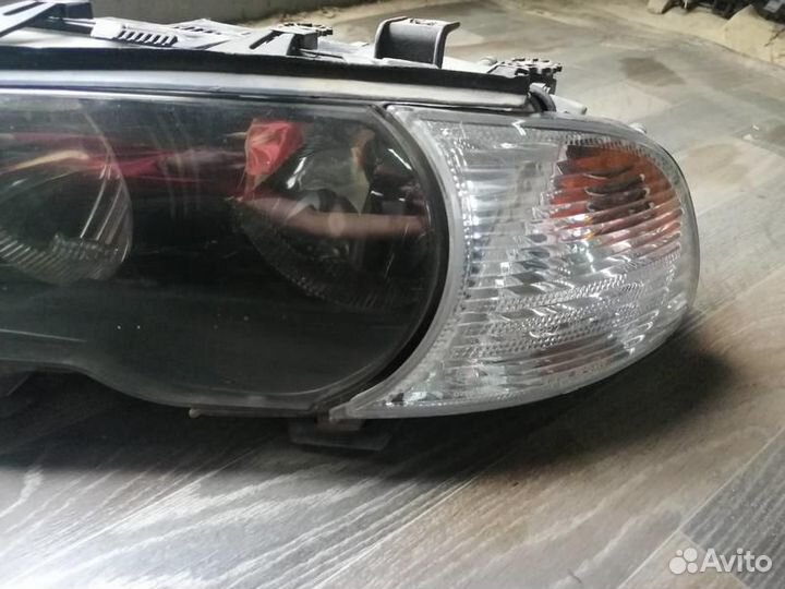 Фара левая BMW 3er E46 Coupe Дорестайлинг галоген
