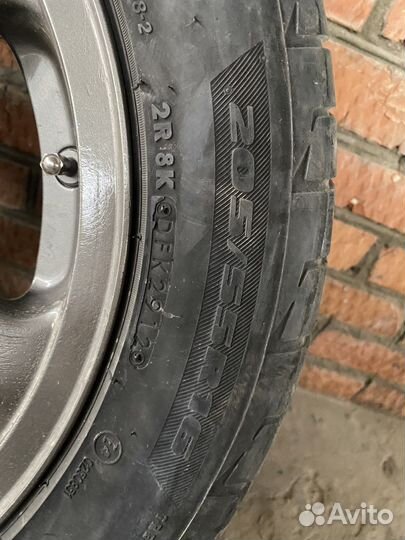 Bridgestone Potenza RE002 Adrenalin 205/55 R16
